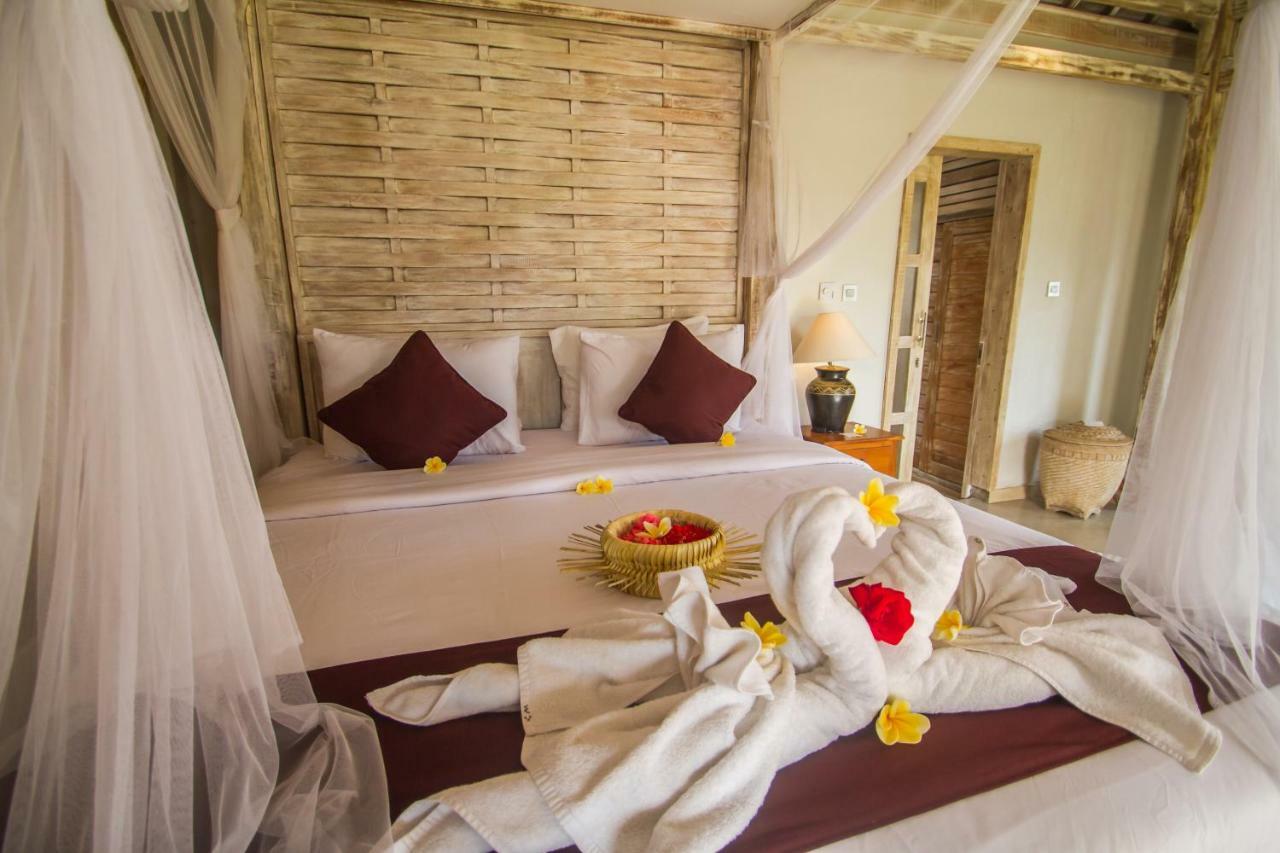Uma Caming Villas & Gym Тегаллаланг Экстерьер фото