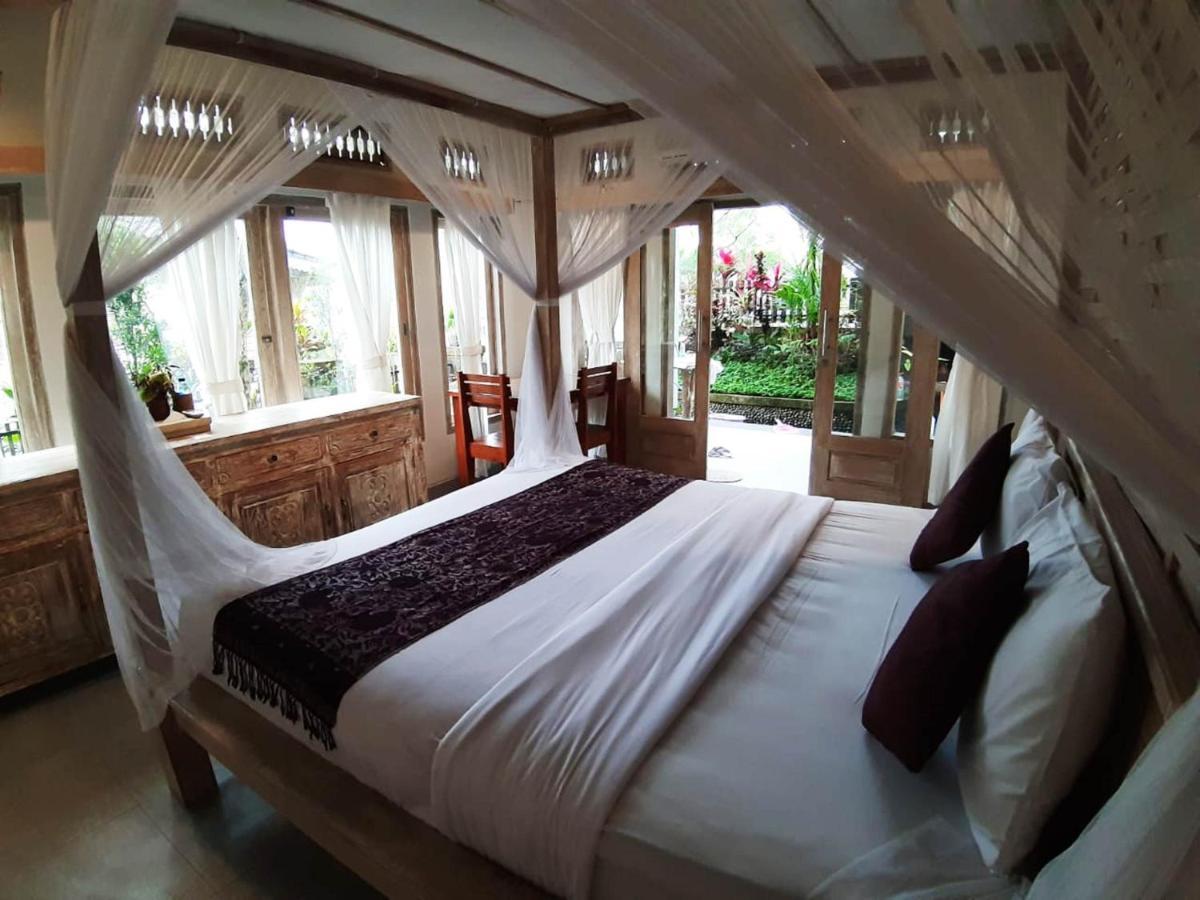 Uma Caming Villas & Gym Тегаллаланг Экстерьер фото